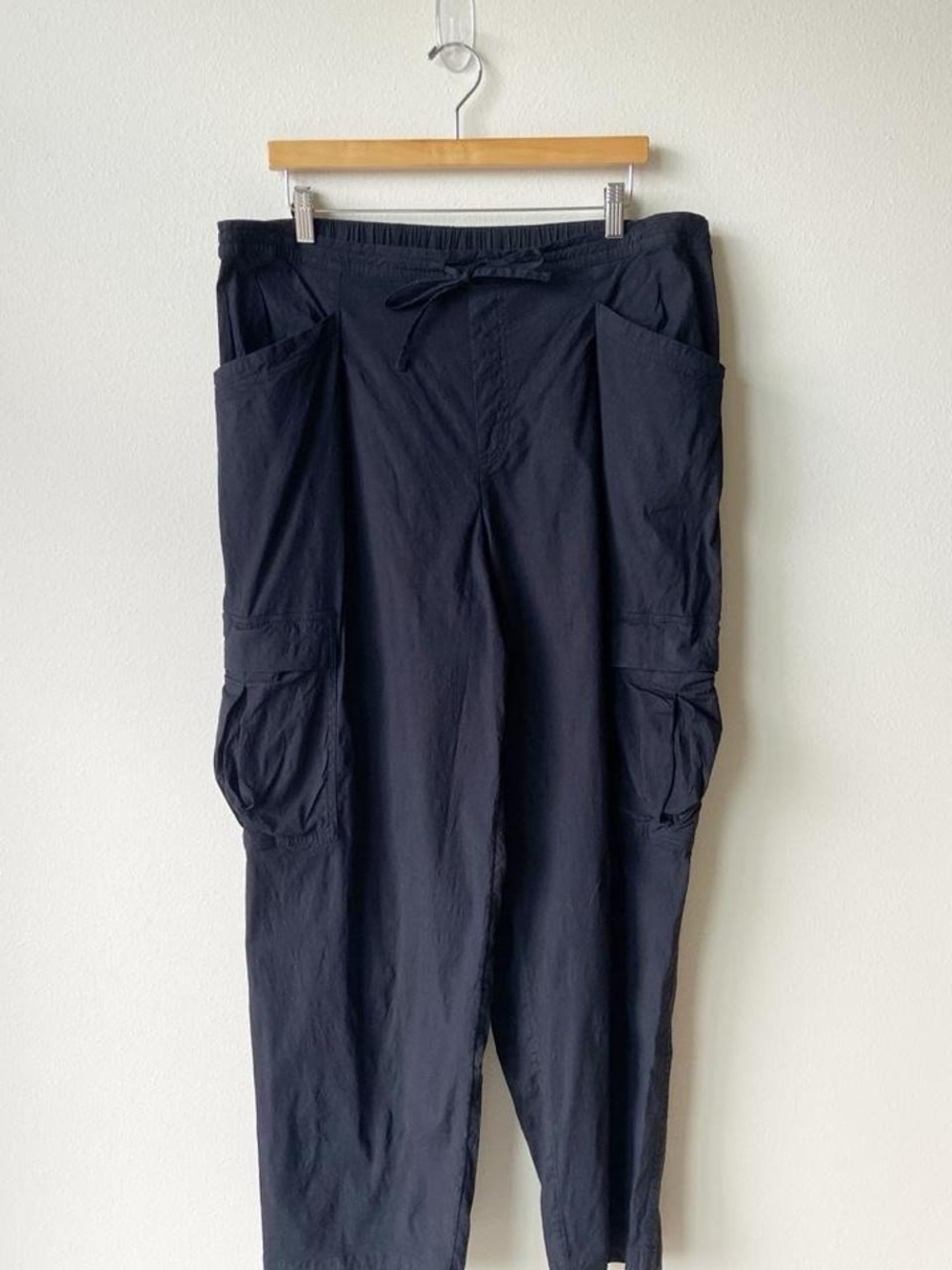 Athleta Paradise Straight Leg Cargo Pants Black Linen Blend - Picture 2 of 8